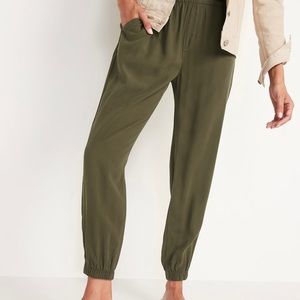 Old Navy High Waisted Twill Jogger Pants